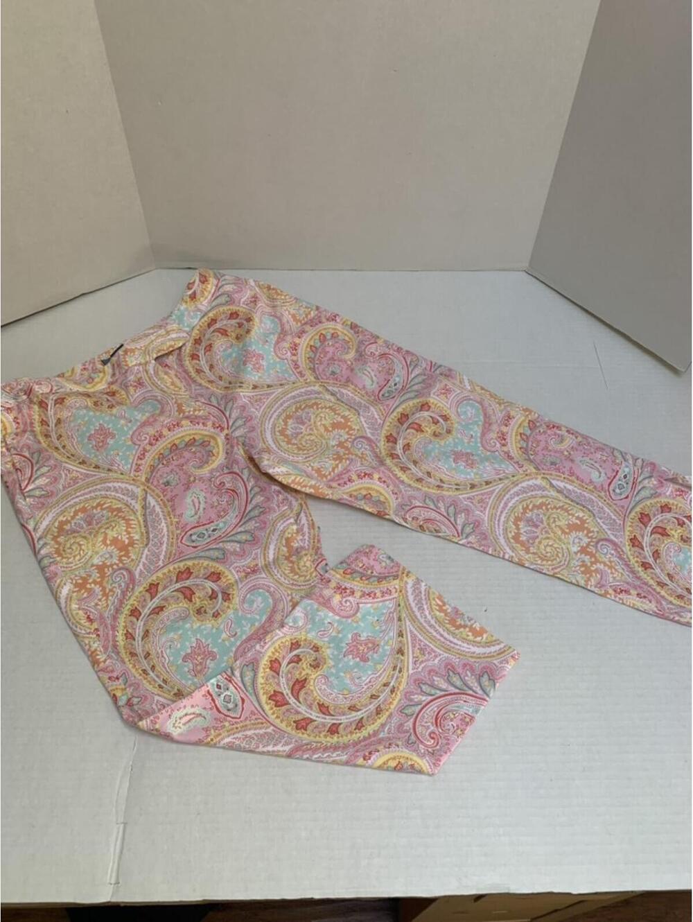 Bushwacker Womans Size 14 Pink Multi Paisley Capri Crop Pants